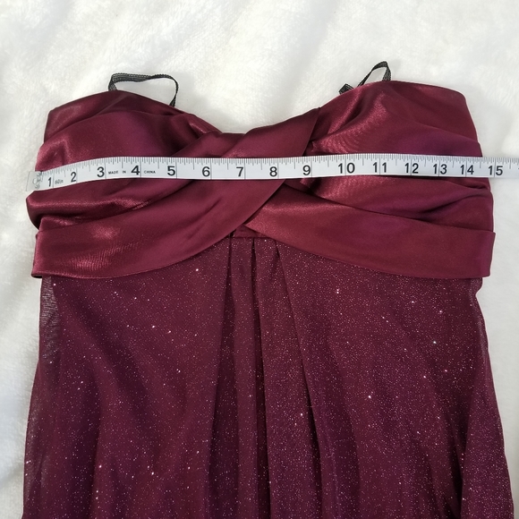 ❤️ Jump Apparel glitter strapless plum berry bubble dress - Picture 7 of 9